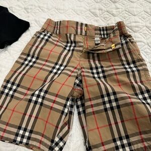 BURBERRY Authentic short